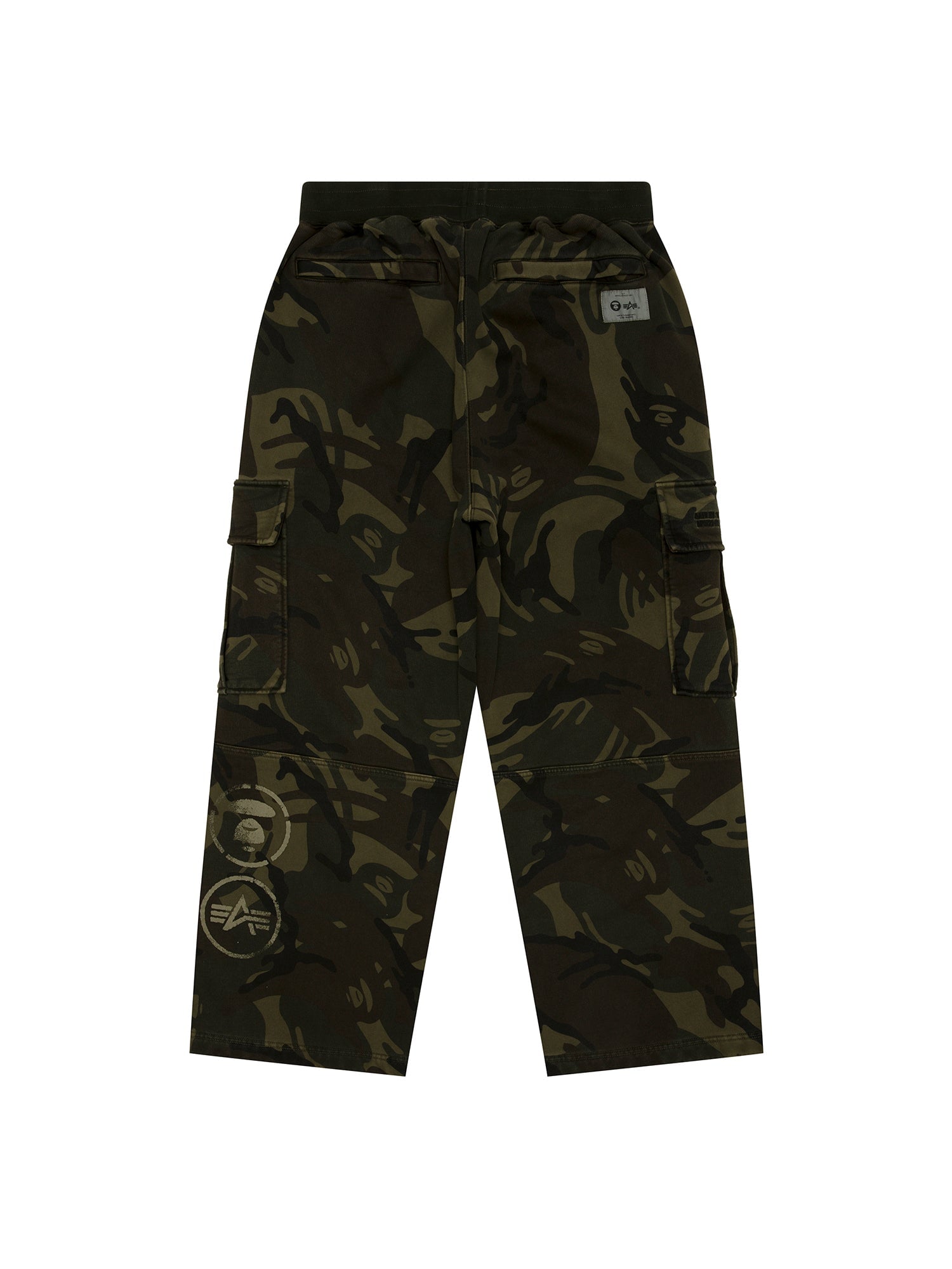 AAPE X ALPHA CAMO ARMY SWEATPANT BOTTOM Alpha Industries / FW24-AAPE 