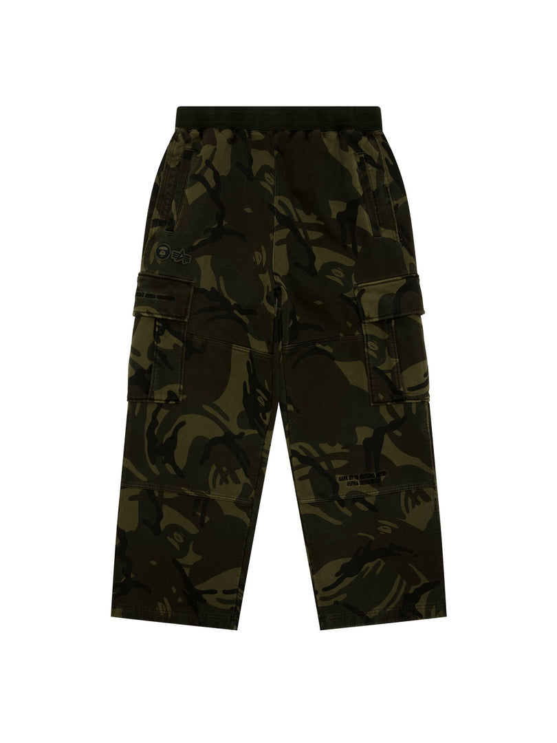 AAPE X ALPHA CAMO ARMY SWEATPANT BOTTOM Alpha Industries / FW24-AAPE CAMO L 