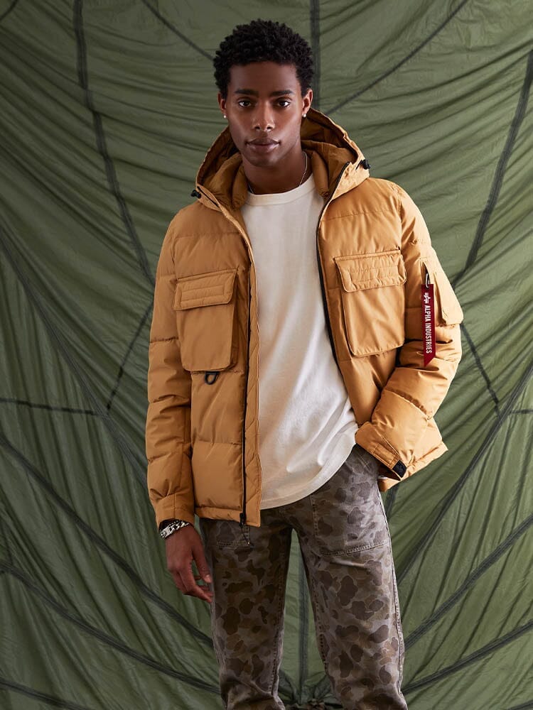 HOODED PUFFER JACKET OUTERWEAR Alpha Industries, Inc. 