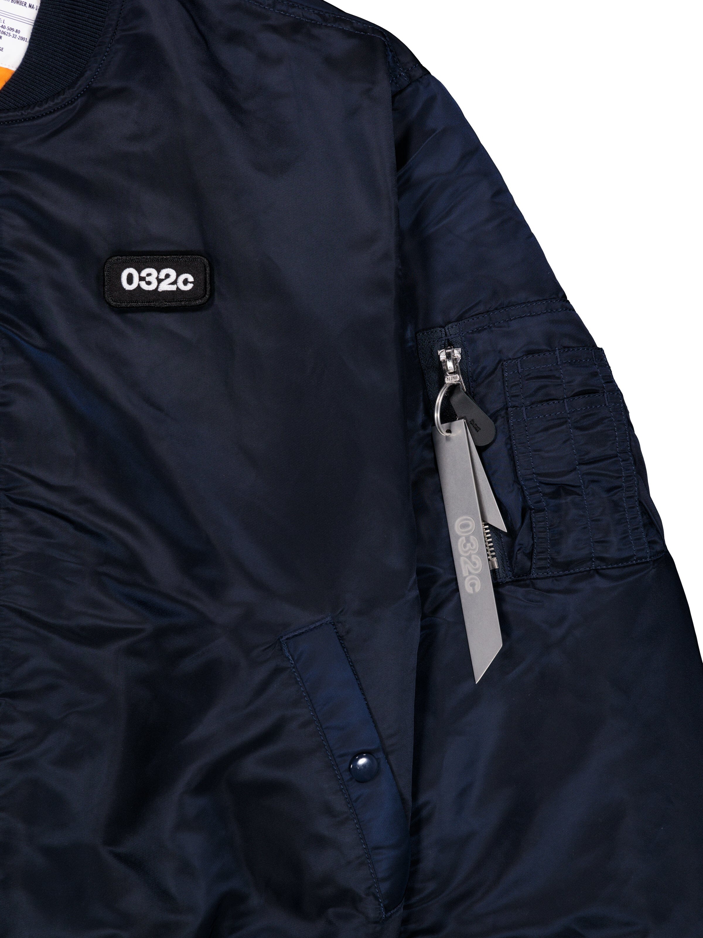 THE FLIGHT BOMBER 032C OUTERWEAR Alpha Industries 