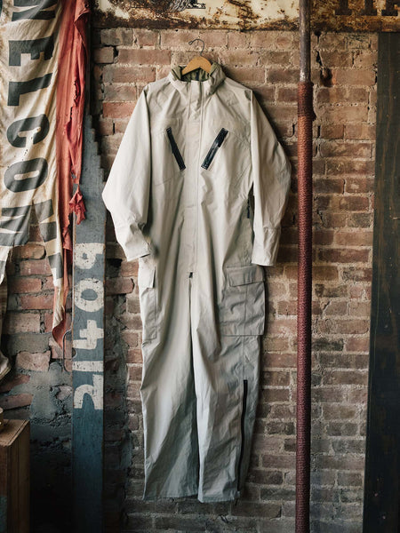 DEADSTOCK GI JP-8 GORETEX COVERALLS RESUPPLY Alpha Industries, Inc. VINTAGE KHAKI M 