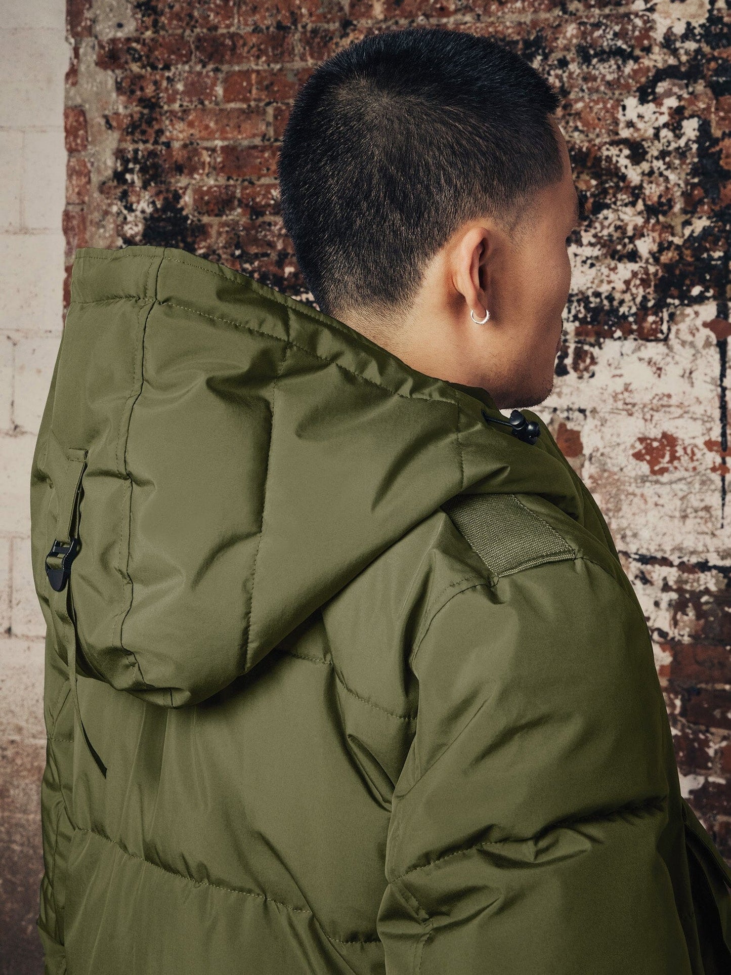 HOODED PUFFER JACKET OUTERWEAR Alpha Industries 