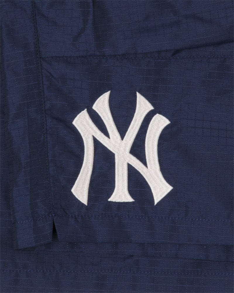 NEW YORK YANKEES NYLON SHORTS | Alpha Industries